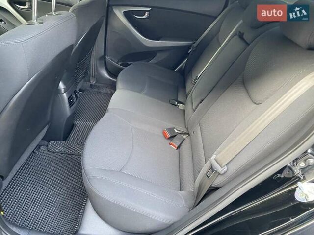 Чорний Хендай Елантра, об'ємом двигуна 1.8 л та пробігом 180 тис. км за 10250 $, фото 47 на Automoto.ua