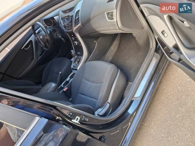 Чорний Хендай Елантра, об'ємом двигуна 1.59 л та пробігом 141 тис. км за 9500 $, фото 17 на Automoto.ua