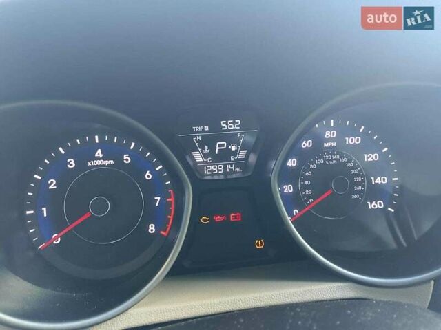 Черный Хендай Элантра, объемом двигателя 1.8 л и пробегом 209 тыс. км за 8300 $, фото 7 на Automoto.ua