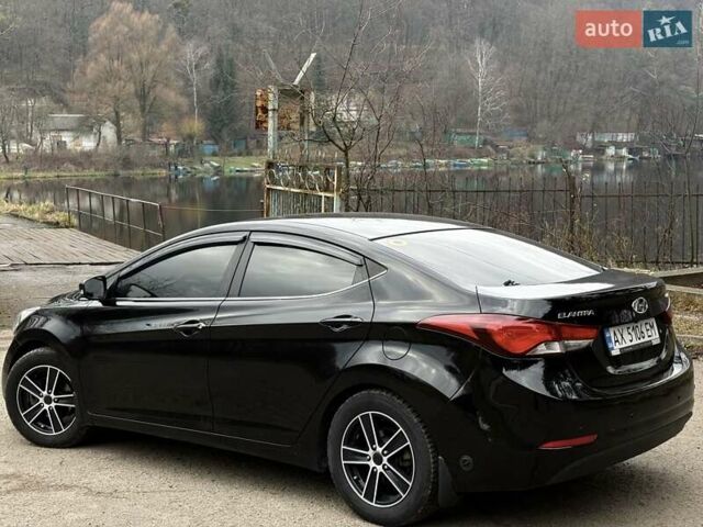 Чорний Хендай Елантра, об'ємом двигуна 1.59 л та пробігом 160 тис. км за 9000 $, фото 7 на Automoto.ua
