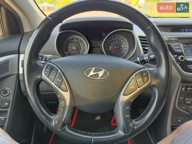 Черный Хендай Элантра, объемом двигателя 2 л и пробегом 93 тыс. км за 10600 $, фото 2 на Automoto.ua