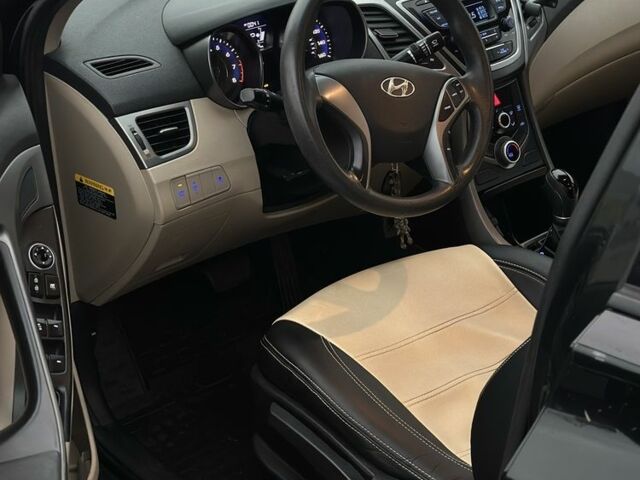 Черный Хендай Элантра, объемом двигателя 1.8 л и пробегом 200 тыс. км за 9500 $, фото 11 на Automoto.ua