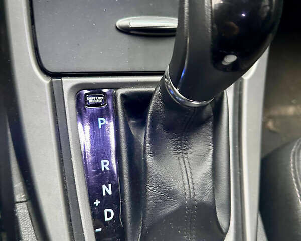 Черный Хендай Элантра, объемом двигателя 1.8 л и пробегом 160 тыс. км за 7555 $, фото 18 на Automoto.ua