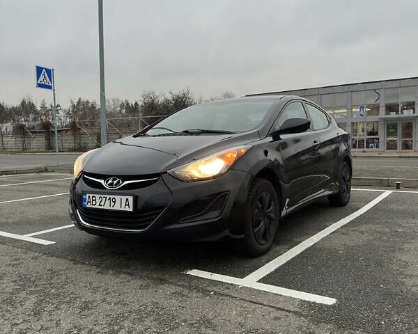 Черный Хендай Элантра, объемом двигателя 1.8 л и пробегом 200 тыс. км за 9500 $, фото 6 на Automoto.ua