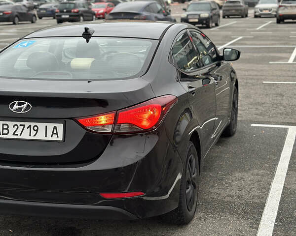 Черный Хендай Элантра, объемом двигателя 1.8 л и пробегом 200 тыс. км за 9500 $, фото 17 на Automoto.ua