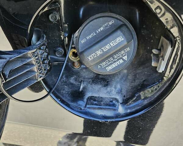 Чорний Хендай Елантра, об'ємом двигуна 1.8 л та пробігом 162 тис. км за 10900 $, фото 16 на Automoto.ua