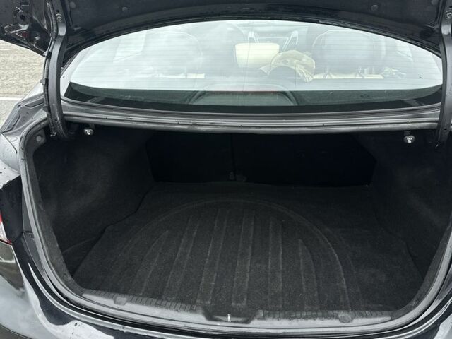 Черный Хендай Элантра, объемом двигателя 1.8 л и пробегом 200 тыс. км за 9500 $, фото 9 на Automoto.ua