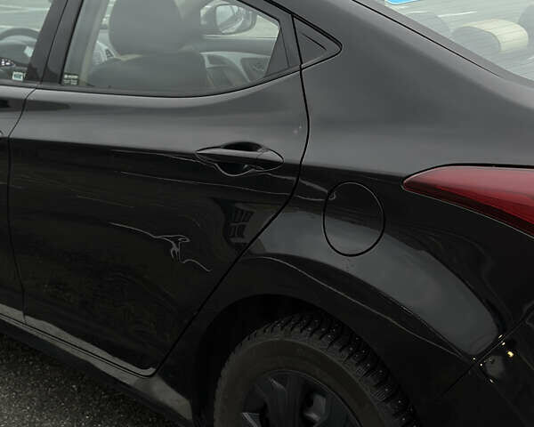 Черный Хендай Элантра, объемом двигателя 1.8 л и пробегом 200 тыс. км за 9500 $, фото 22 на Automoto.ua