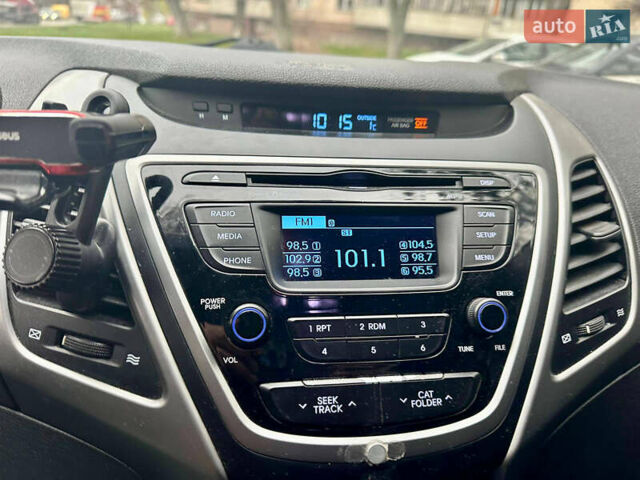 Черный Хендай Элантра, объемом двигателя 1.8 л и пробегом 160 тыс. км за 7555 $, фото 16 на Automoto.ua