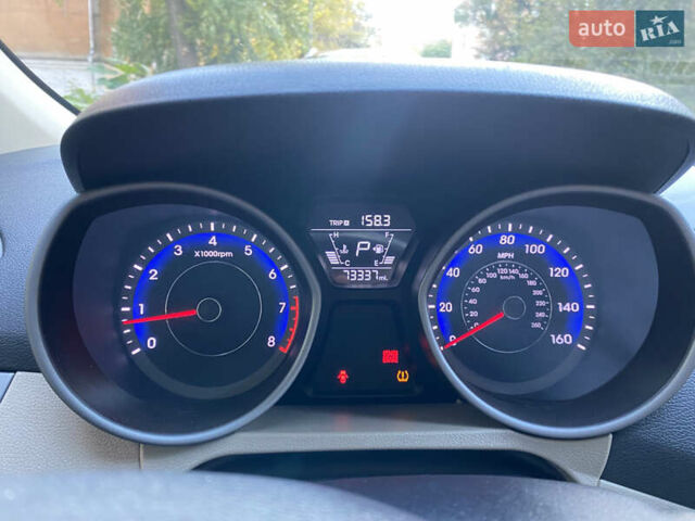 Хендай Елантра 2015 у Дніпро (Дніпропетровську) на Automoto.ua Чорний Хендай Елантра, об'ємом двигуна 1.8 л та пробігом 116 тис. км за 12000 $, фото 2 на Automoto.ua