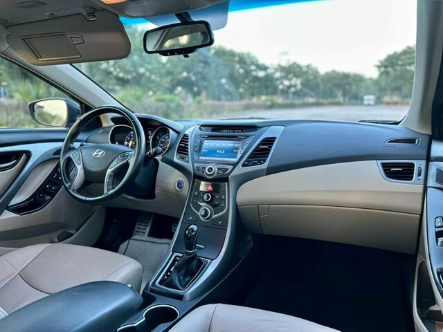 Чорний Хендай Елантра, об'ємом двигуна 2 л та пробігом 79 тис. км за 7200 $, фото 11 на Automoto.ua