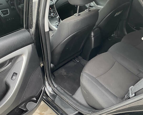 Чорний Хендай Елантра, об'ємом двигуна 1.8 л та пробігом 158 тис. км за 8500 $, фото 11 на Automoto.ua