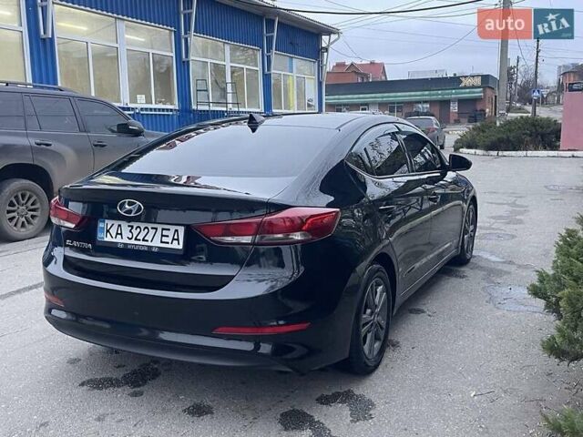 Черный Хендай Элантра, объемом двигателя 2 л и пробегом 232 тыс. км за 9200 $, фото 14 на Automoto.ua