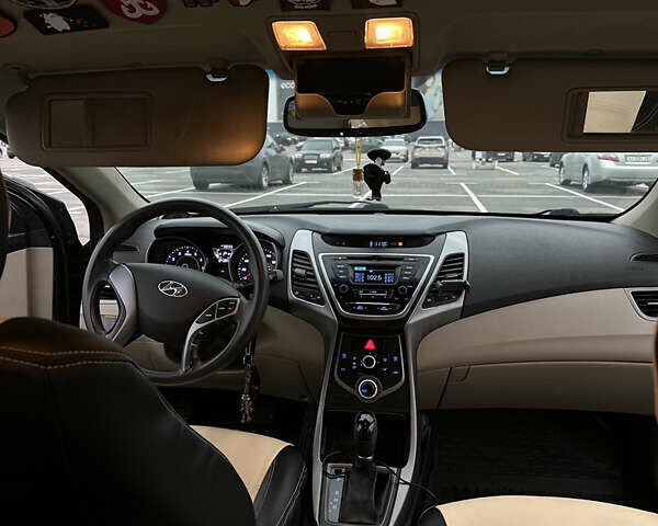 Черный Хендай Элантра, объемом двигателя 1.8 л и пробегом 200 тыс. км за 9500 $, фото 75 на Automoto.ua