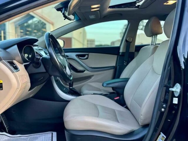 Чорний Хендай Елантра, об'ємом двигуна 2 л та пробігом 79 тис. км за 1800 $, фото 10 на Automoto.ua