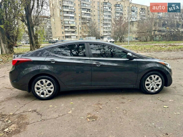Черный Хендай Элантра, объемом двигателя 1.8 л и пробегом 160 тыс. км за 7555 $, фото 4 на Automoto.ua