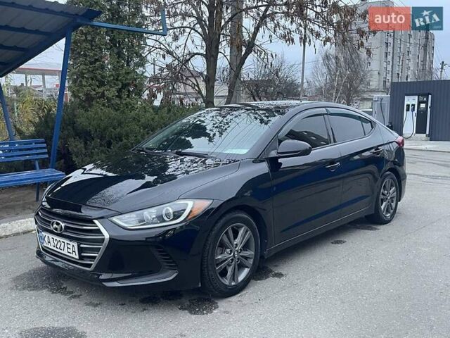 Черный Хендай Элантра, объемом двигателя 2 л и пробегом 232 тыс. км за 9200 $, фото 12 на Automoto.ua