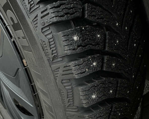 Черный Хендай Элантра, объемом двигателя 1.8 л и пробегом 200 тыс. км за 9500 $, фото 59 на Automoto.ua