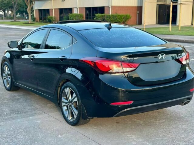 Черный Хендай Элантра, объемом двигателя 2 л и пробегом 70 тыс. км за 4200 $, фото 4 на Automoto.ua