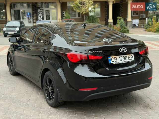 Хендай Элантра 2015 в Киеве на Automoto.ua Черный Хендай Элантра, объемом двигателя 1.8 л и пробегом 206 тыс. км за 7900 $, фото 3 на Automoto.ua