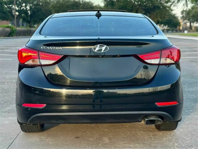 Черный Хендай Элантра, объемом двигателя 2 л и пробегом 70 тыс. км за 4200 $, фото 5 на Automoto.ua