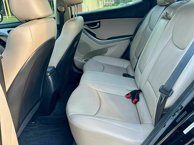 Чорний Хендай Елантра, об'ємом двигуна 2 л та пробігом 79 тис. км за 7200 $, фото 12 на Automoto.ua