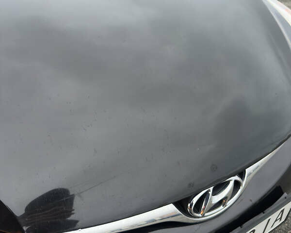 Черный Хендай Элантра, объемом двигателя 1.8 л и пробегом 200 тыс. км за 9500 $, фото 34 на Automoto.ua