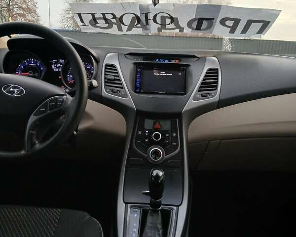 Черный Хендай Элантра, объемом двигателя 1.8 л и пробегом 268 тыс. км за 8500 $, фото 9 на Automoto.ua