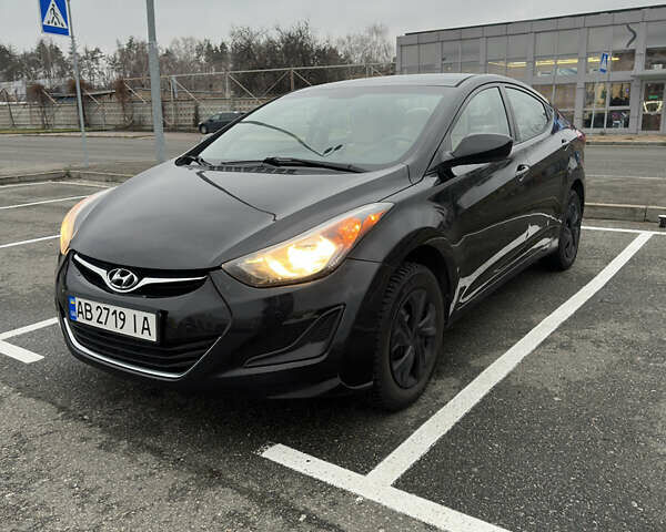 Черный Хендай Элантра, объемом двигателя 1.8 л и пробегом 200 тыс. км за 9500 $, фото 1 на Automoto.ua