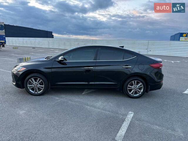 Черный Хендай Элантра, объемом двигателя 2 л и пробегом 130 тыс. км за 12000 $, фото 3 на Automoto.ua