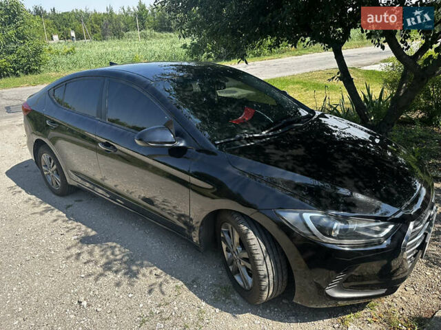Чорний Хендай Елантра, об'ємом двигуна 2 л та пробігом 150 тис. км за 11200 $, фото 1 на Automoto.ua