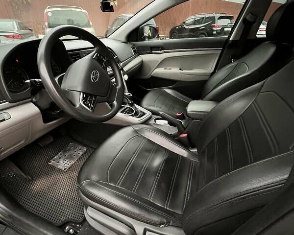 Хендай Элантра 2016 в Киеве на Automoto.ua Черный Хендай Элантра, объемом двигателя 2 л и пробегом 202 тыс. км за 9600 $, фото 14 на Automoto.ua