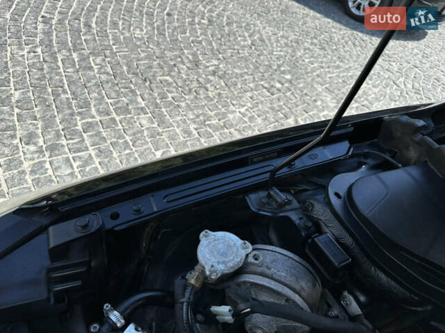 Черный Хендай Элантра, объемом двигателя 2 л и пробегом 160 тыс. км за 13500 $, фото 16 на Automoto.ua
