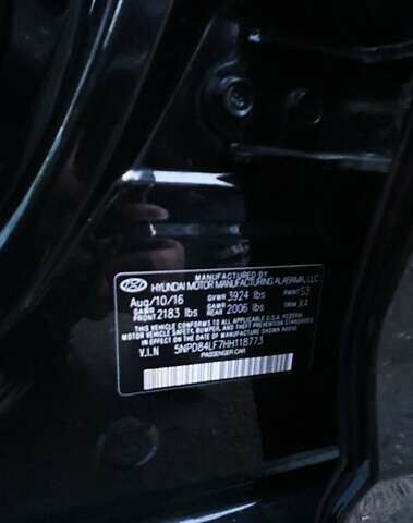 Чорний Хендай Елантра, об'ємом двигуна 2 л та пробігом 88 тис. км за 12750 $, фото 3 на Automoto.ua