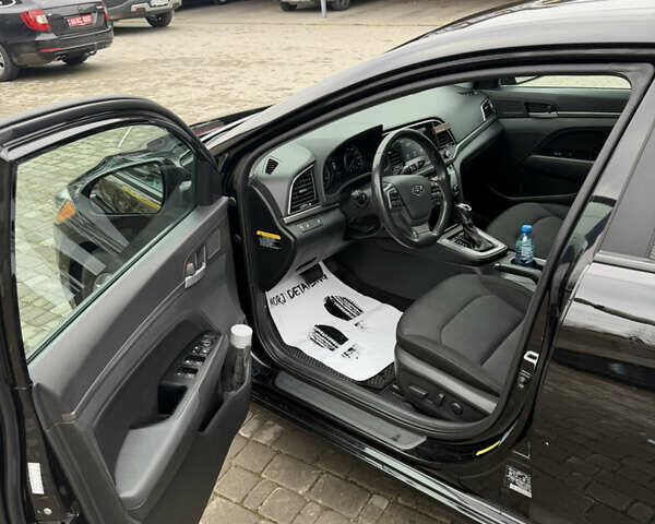 Черный Хендай Элантра, объемом двигателя 2 л и пробегом 182 тыс. км за 12700 $, фото 11 на Automoto.ua