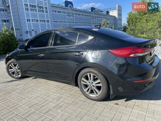 Хендай Элантра 2016 в Днепре (Днепропетровске) на Automoto.ua Черный Хендай Элантра, объемом двигателя 2 л и пробегом 228 тыс. км за 9800 $, фото 7 на Automoto.ua