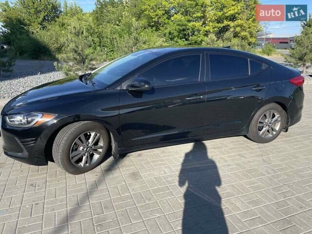 Хендай Элантра 2016 в Днепре (Днепропетровске) на Automoto.ua Черный Хендай Элантра, объемом двигателя 2 л и пробегом 228 тыс. км за 9800 $, фото 6 на Automoto.ua