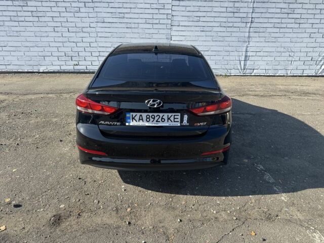 Черный Хендай Элантра, объемом двигателя 1.6 л и пробегом 225 тыс. км за 12500 $, фото 3 на Automoto.ua