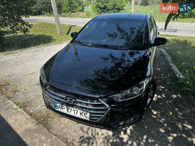 Чорний Хендай Елантра, об'ємом двигуна 2 л та пробігом 150 тис. км за 11200 $, фото 2 на Automoto.ua