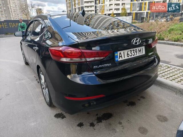 Черный Хендай Элантра, объемом двигателя 2 л и пробегом 150 тыс. км за 13400 $, фото 5 на Automoto.ua