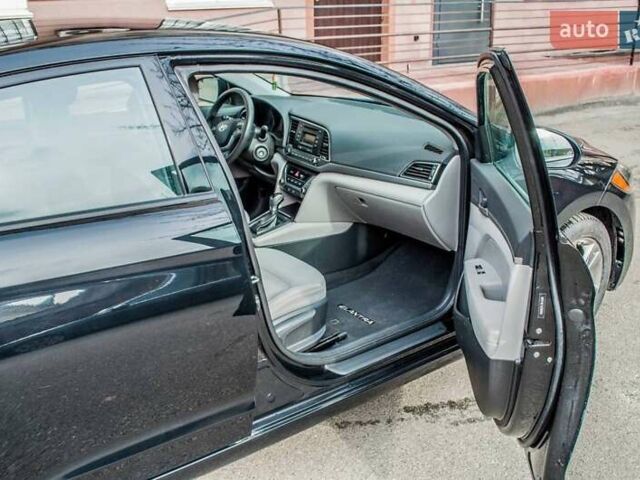 Чорний Хендай Елантра, об'ємом двигуна 2 л та пробігом 75 тис. км за 10700 $, фото 5 на Automoto.ua