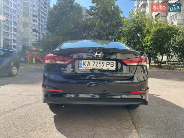 Черный Хендай Элантра, объемом двигателя 2 л и пробегом 56 тыс. км за 14000 $, фото 2 на Automoto.ua