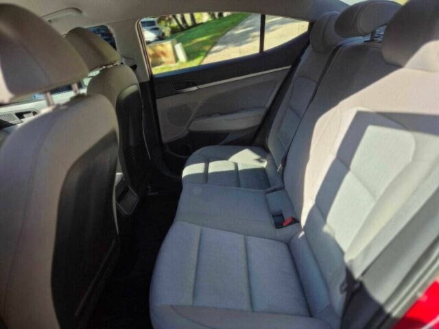 Хендай Элантра 2017 в Ужгороде на Automoto.ua Черный Хендай Элантра, объемом двигателя 2 л и пробегом 70 тыс. км за 8000 $, фото 9 на Automoto.ua