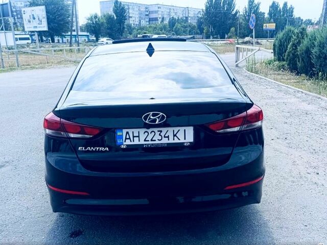 Чорний Хендай Елантра, об'ємом двигуна 2 л та пробігом 96 тис. км за 12000 $, фото 4 на Automoto.ua