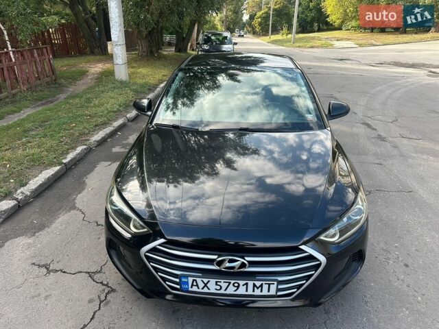 Чорний Хендай Елантра, об'ємом двигуна 2 л та пробігом 129 тис. км за 10300 $, фото 8 на Automoto.ua