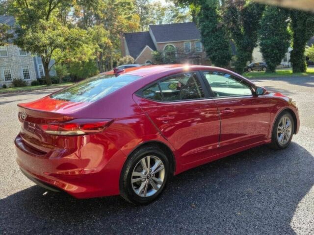 Хендай Элантра 2017 в Ужгороде на Automoto.ua Черный Хендай Элантра, объемом двигателя 2 л и пробегом 70 тыс. км за 8000 $, фото 7 на Automoto.ua