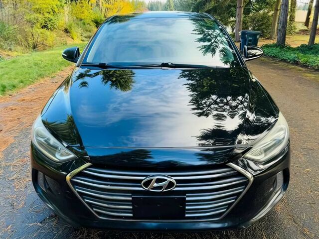 Чорний Хендай Елантра, об'ємом двигуна 2 л та пробігом 54 тис. км за 8100 $, фото 1 на Automoto.ua