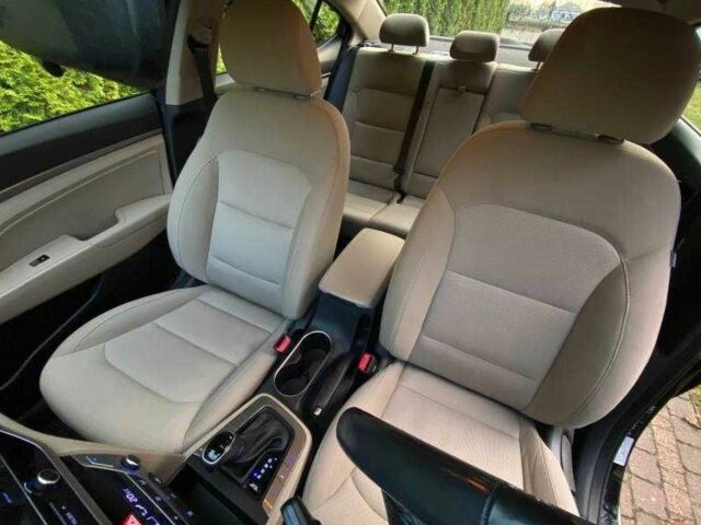 Чорний Хендай Елантра, об'ємом двигуна 0 л та пробігом 120 тис. км за 6700 $, фото 9 на Automoto.ua