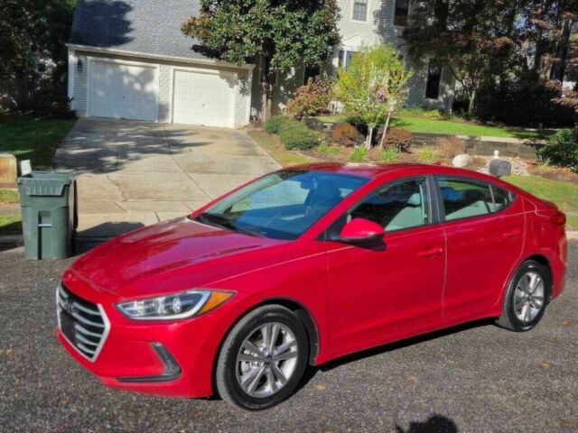 Хендай Элантра 2017 в Ужгороде на Automoto.ua Черный Хендай Элантра, объемом двигателя 2 л и пробегом 70 тыс. км за 8000 $, фото 2 на Automoto.ua