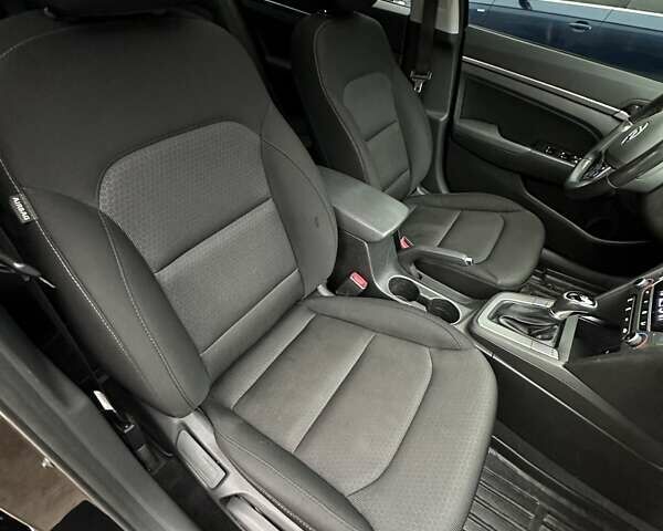 Черный Хендай Элантра, объемом двигателя 2 л и пробегом 107 тыс. км за 13200 $, фото 29 на Automoto.ua